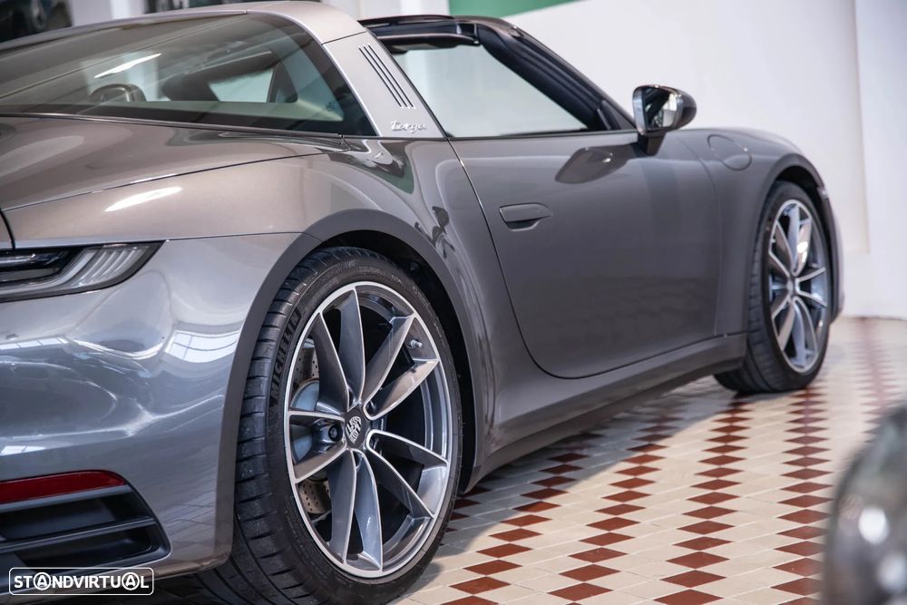 Porsche 911 (992) Targa 4 PDK - 8
