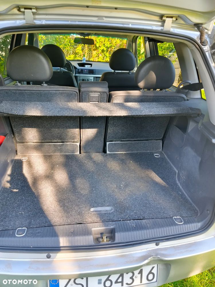 Opel Meriva 1.6 Cosmo - 11