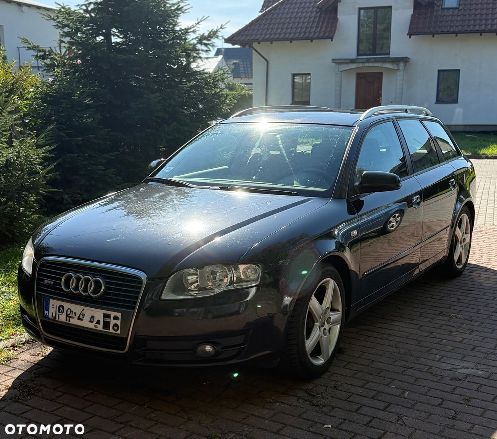 Audi A4 - 1