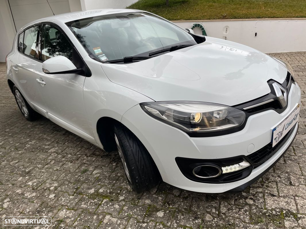 Renault Mégane - 5