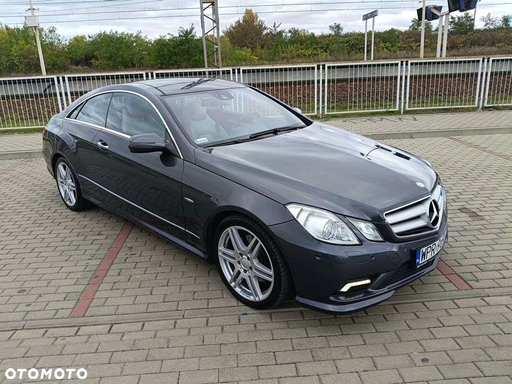 Mercedes-Benz Klasa E 350 CDI BlueEff - 15