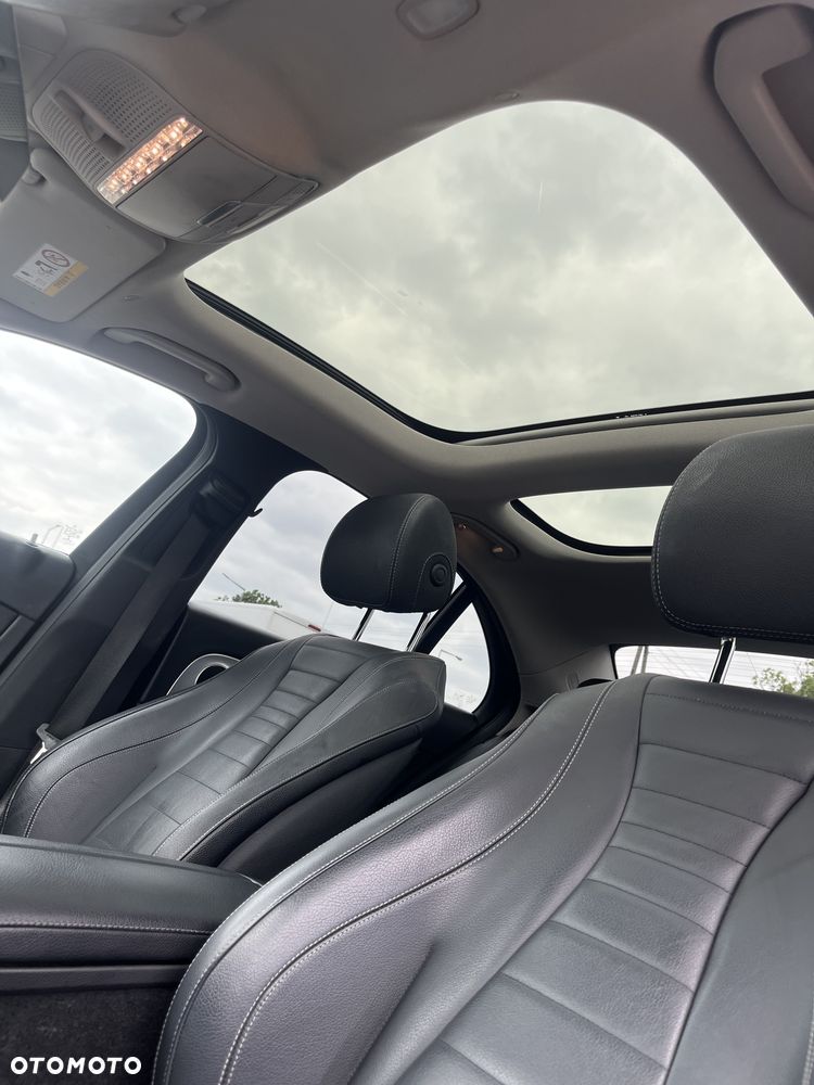 Mercedes-Benz Klasa E 220 d 4-Matic Avantgarde - 25
