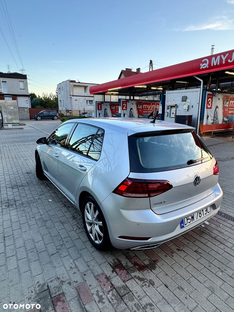 Volkswagen Golf - 7