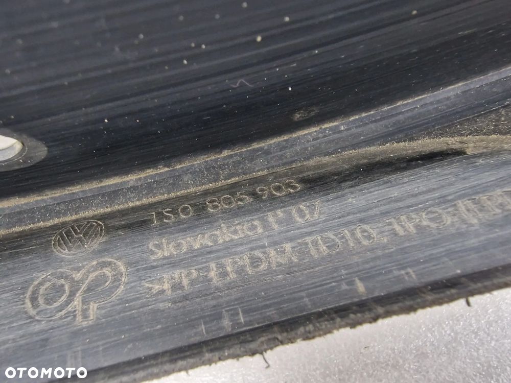 VW UP 10- 1S0 OSŁONA / DOKŁADKA POD ZDERZAK / SPOJLER ZDERZAKA PRZEDNIEGO PRZÓD , NR 1S0805903 , NR AUKCJI OSŁ789 - 6
