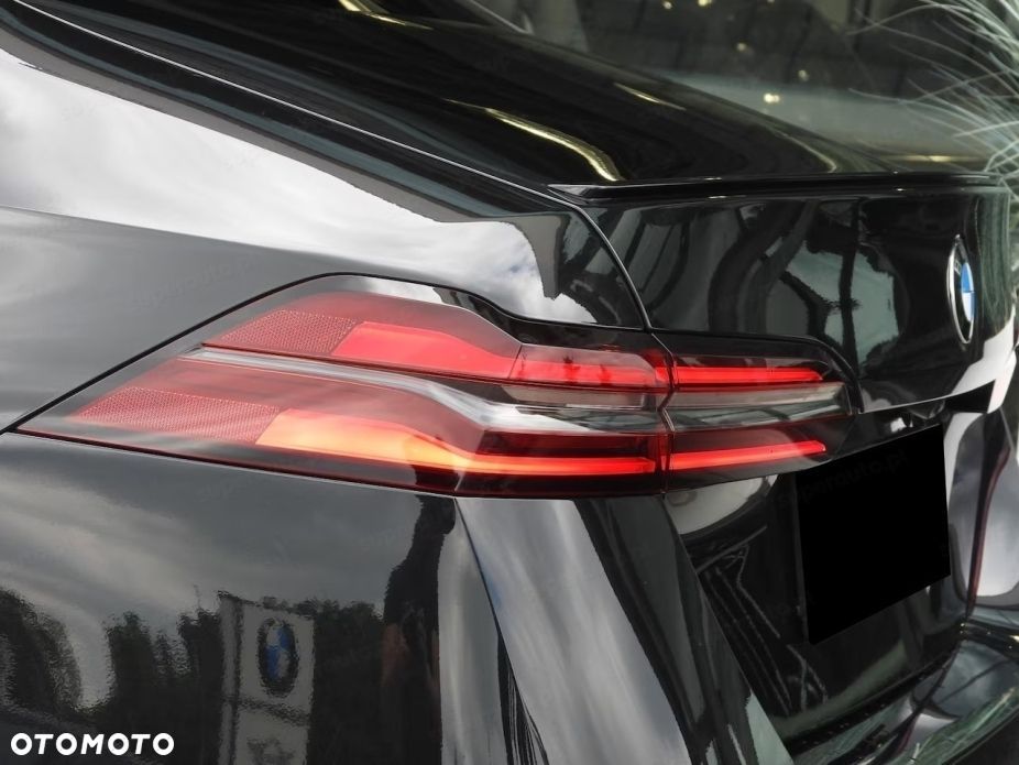 BMW Seria 5 520d mHEV M Sport - 4