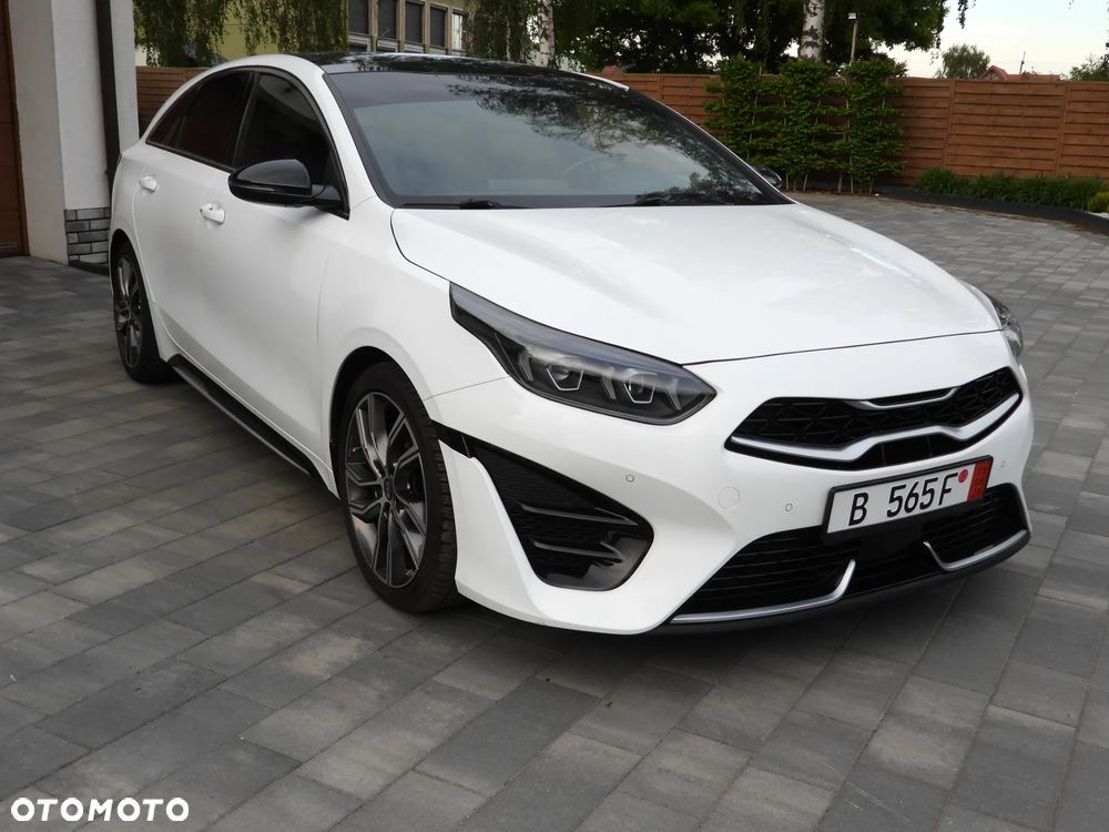 Kia ProCeed 1.5 T-GDI DCT7 OPF GT LINE - 25