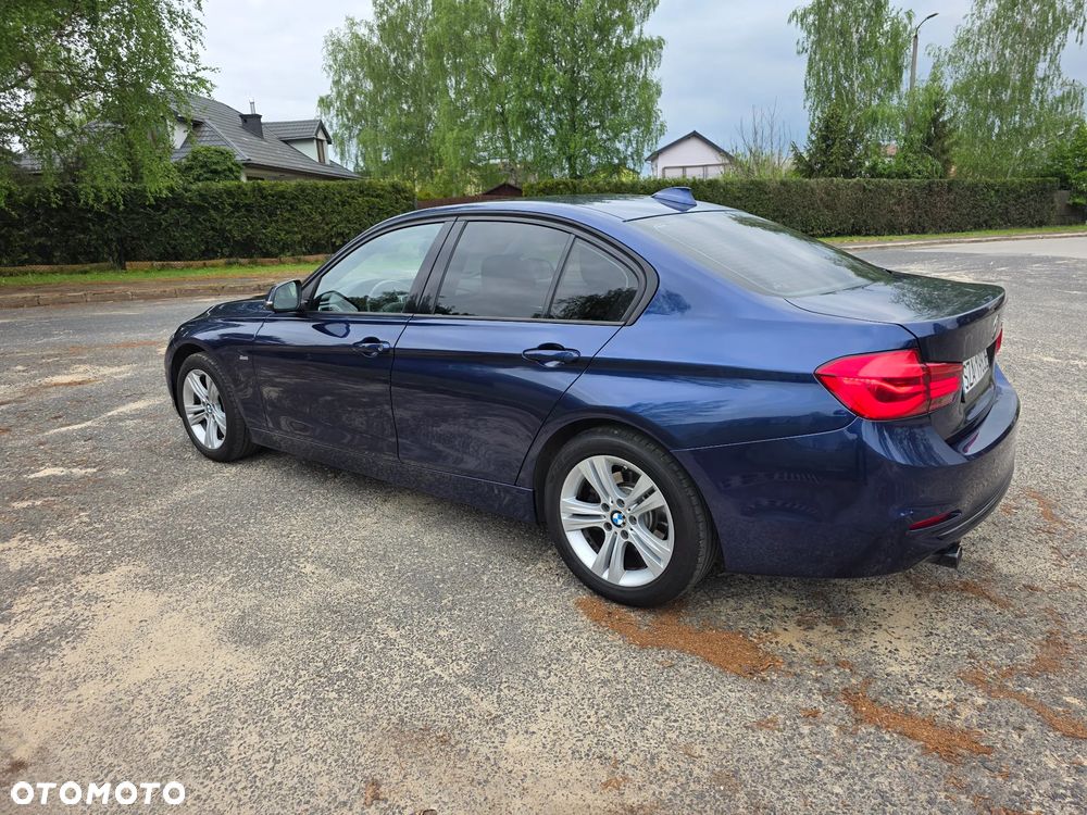 BMW Seria 3 316d Sport Line - 17