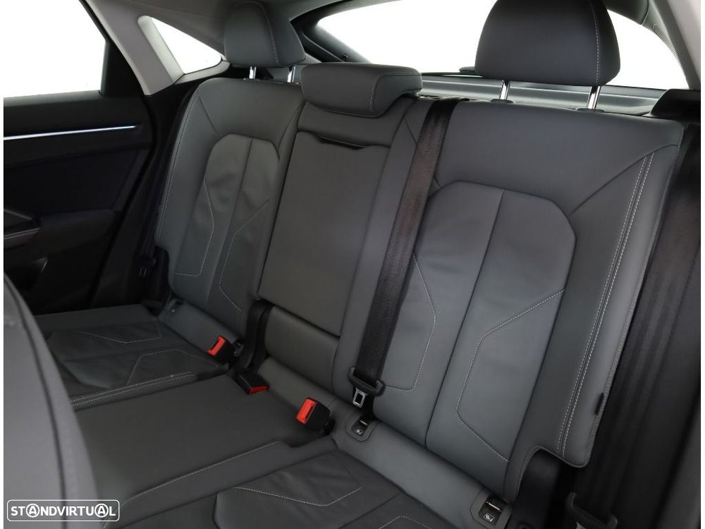 Audi Q3 Sportback 40 TDI quattro S line S tronic - 25