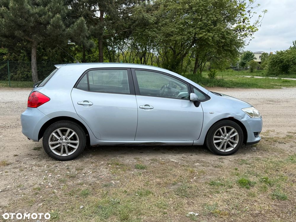 Toyota Auris 1.4 D-4D Luna - 7