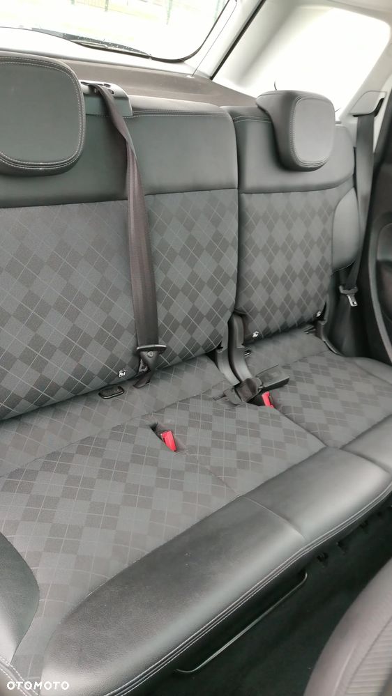 Fiat 500L - 26