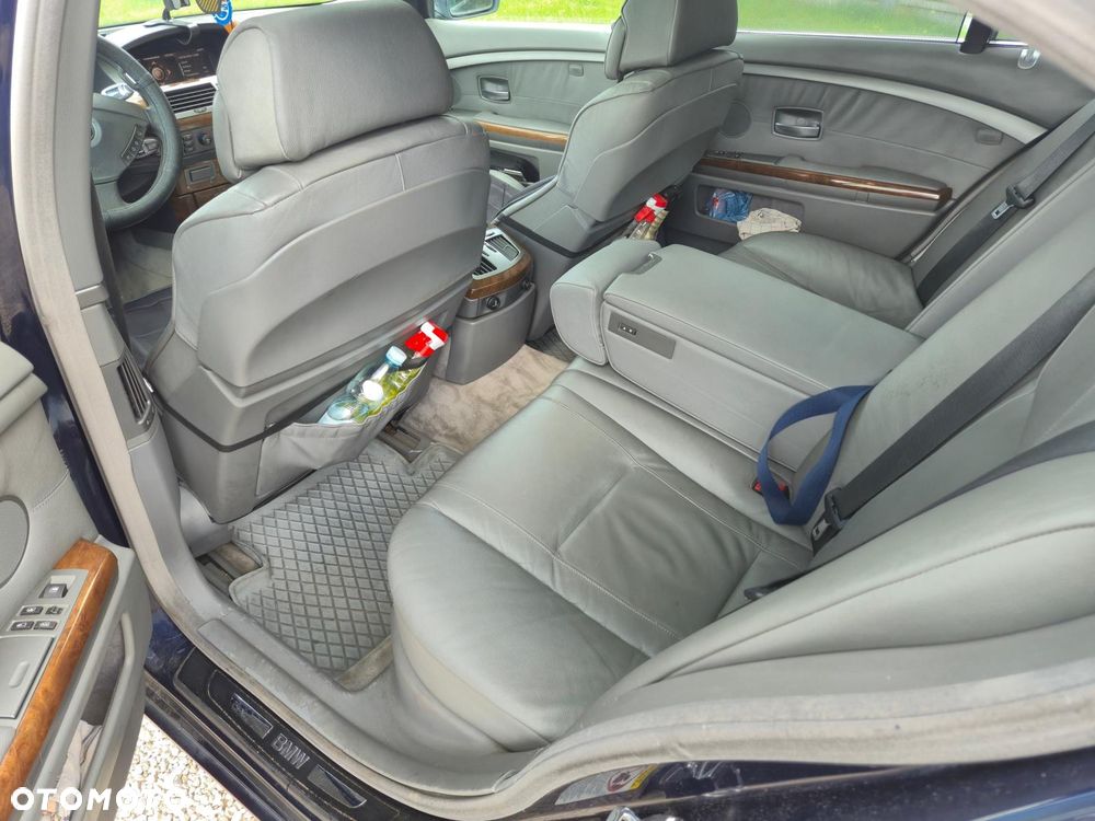 BMW Seria 7 730d - 23
