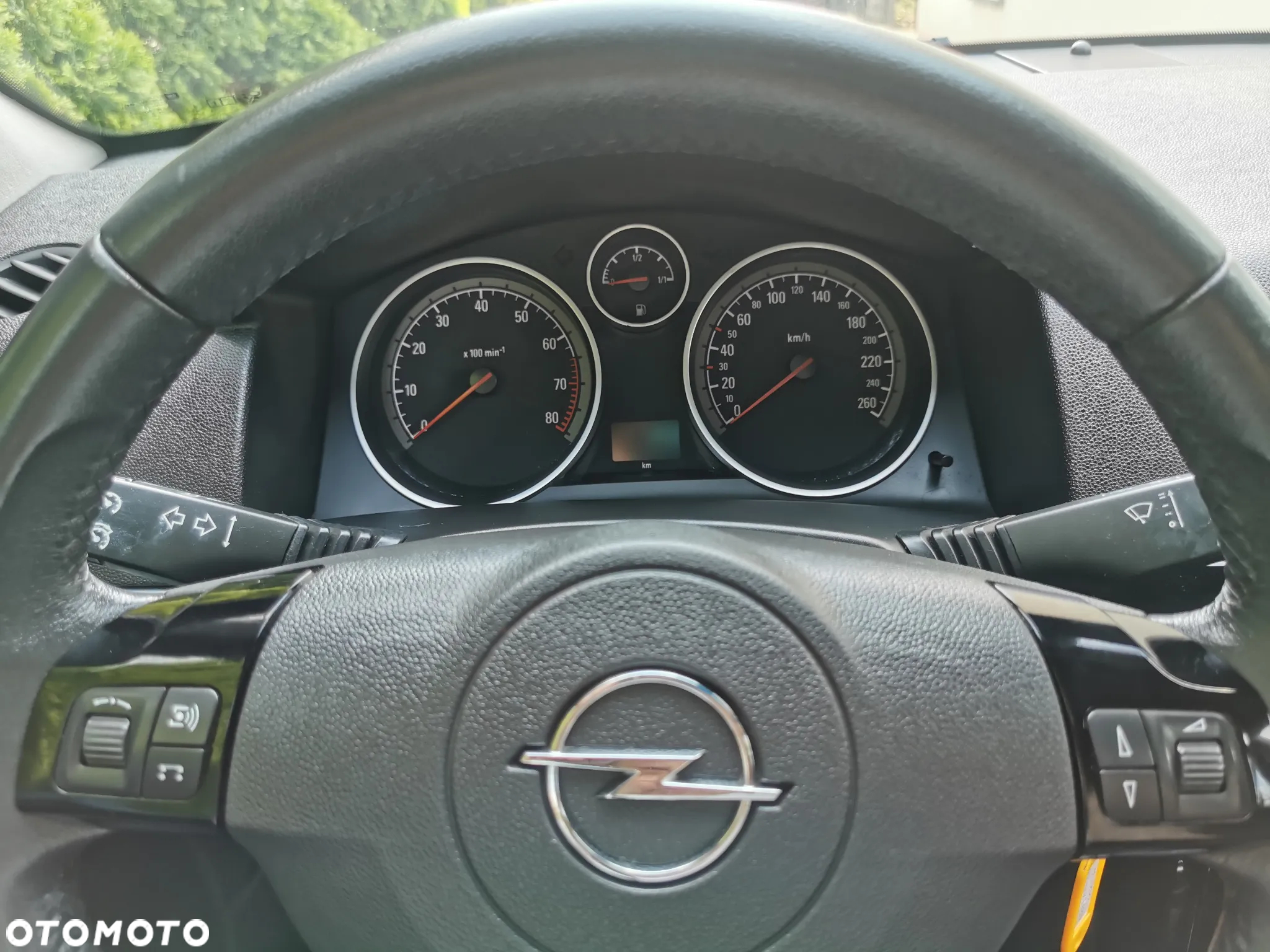 Opel Astra III 1.6 Cosmo - 27