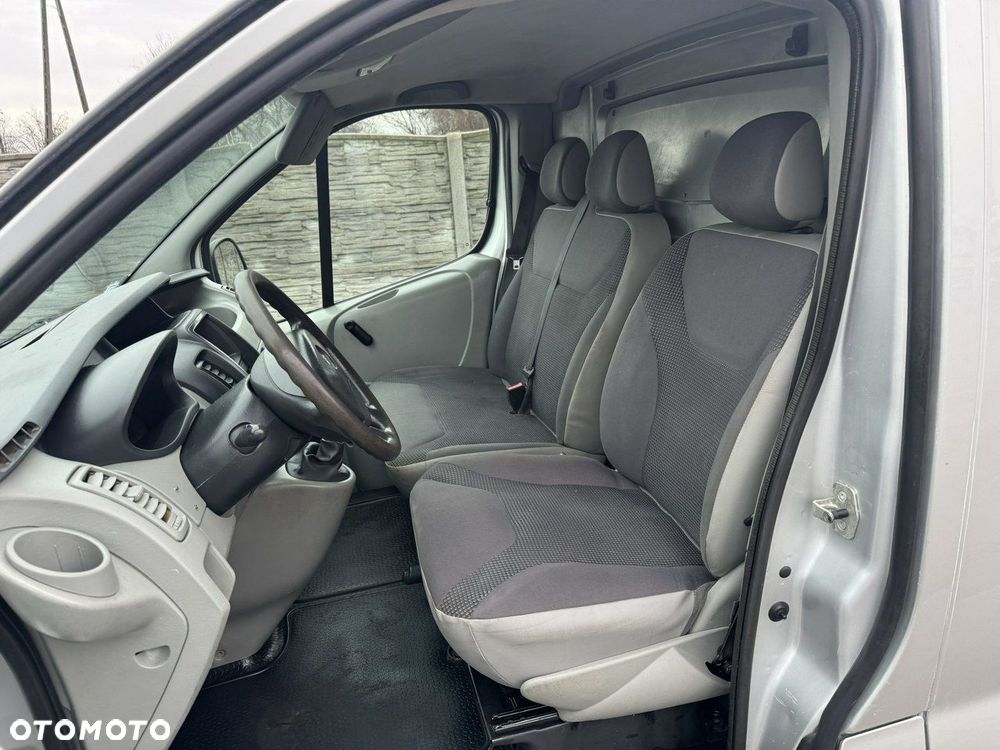 Opel Vivaro - 7