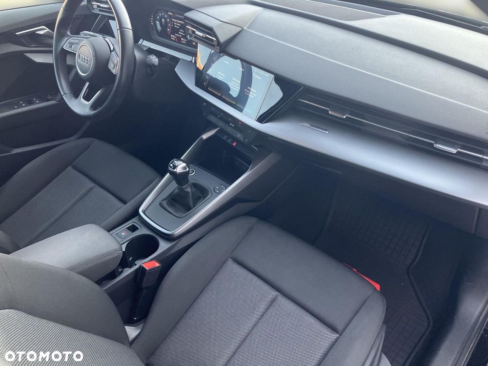 Audi A3 Sportback 30 TFSI - 16
