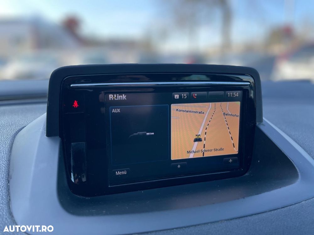 Renault Megane dCi 110 FAP EDC LIMITED - 12