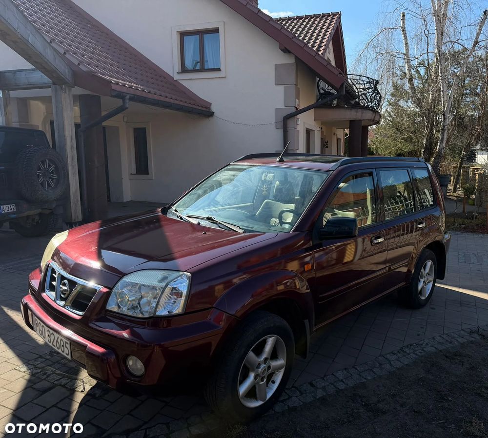 Nissan X-Trail 2.0 Luxury - 6