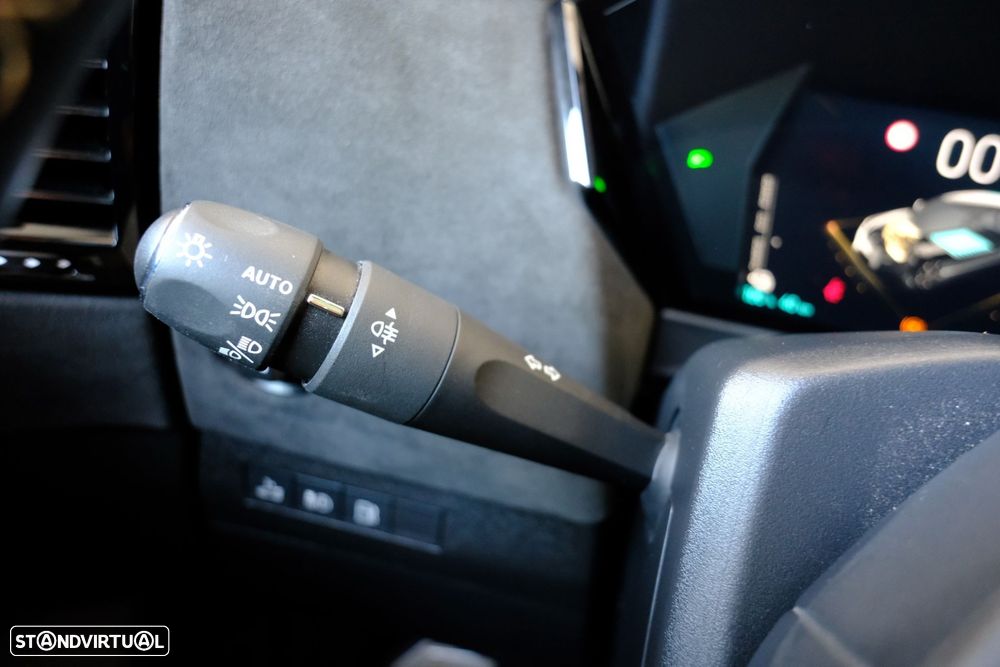 DS DS4 E-Tense Performance Line EAT8 - 18