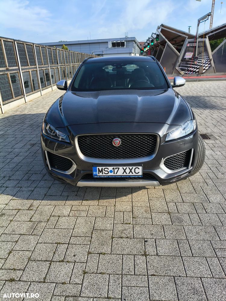 Jaguar F-Pace 20d AWD Aut. R-Sport - 3