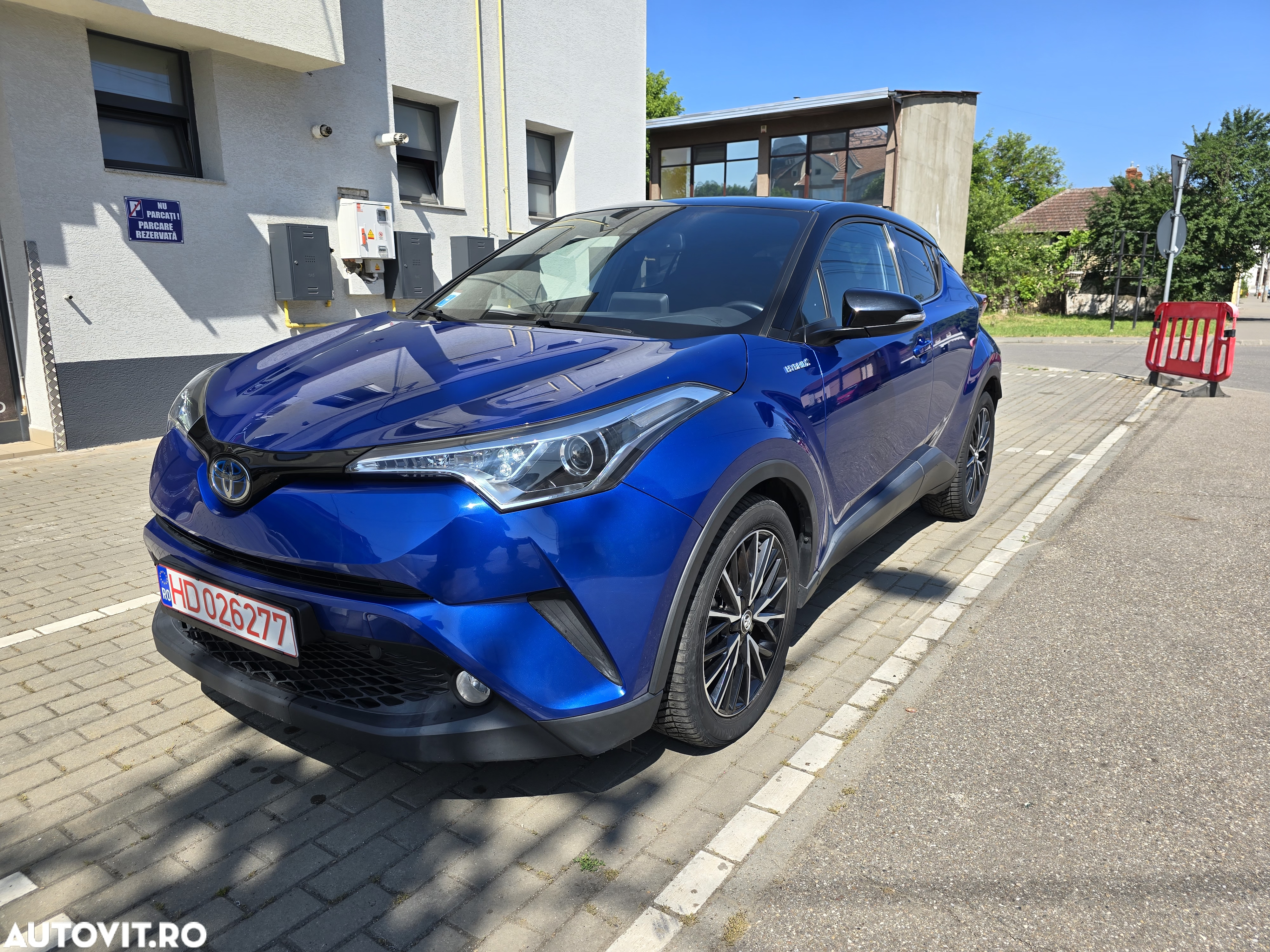 Toyota C-HR 1.8 HSD 122 CP 4x2 CVT C-lassy bi-tone - 3