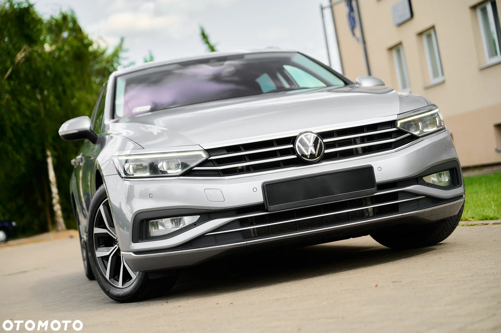 Volkswagen Passat 2.0 TDI EVO Elegance DSG - 2