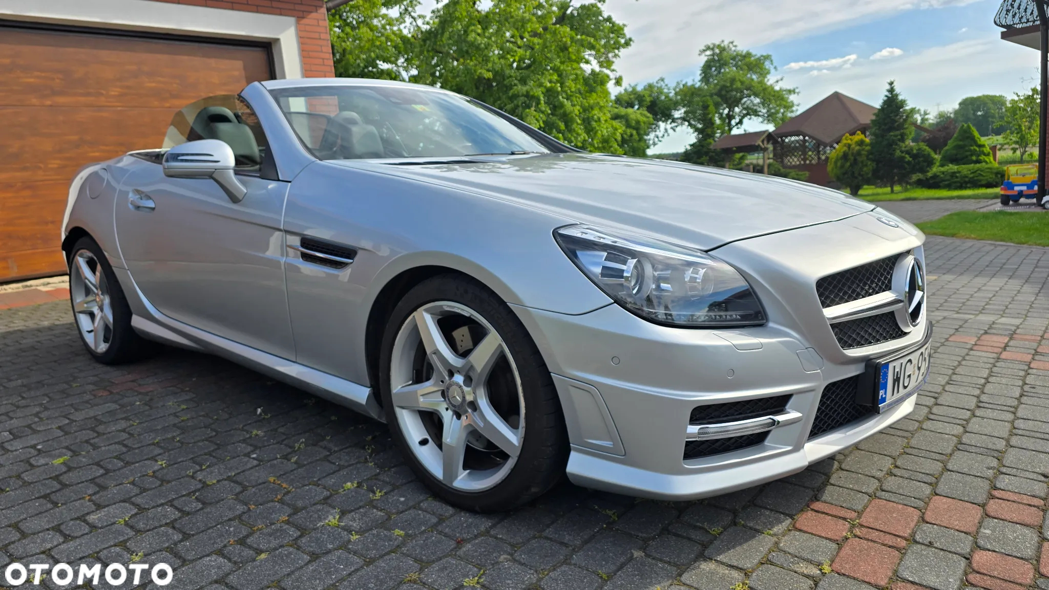 Mercedes-Benz SLK 200 (BlueEFFICIENCY) 7G-TRONIC - 35