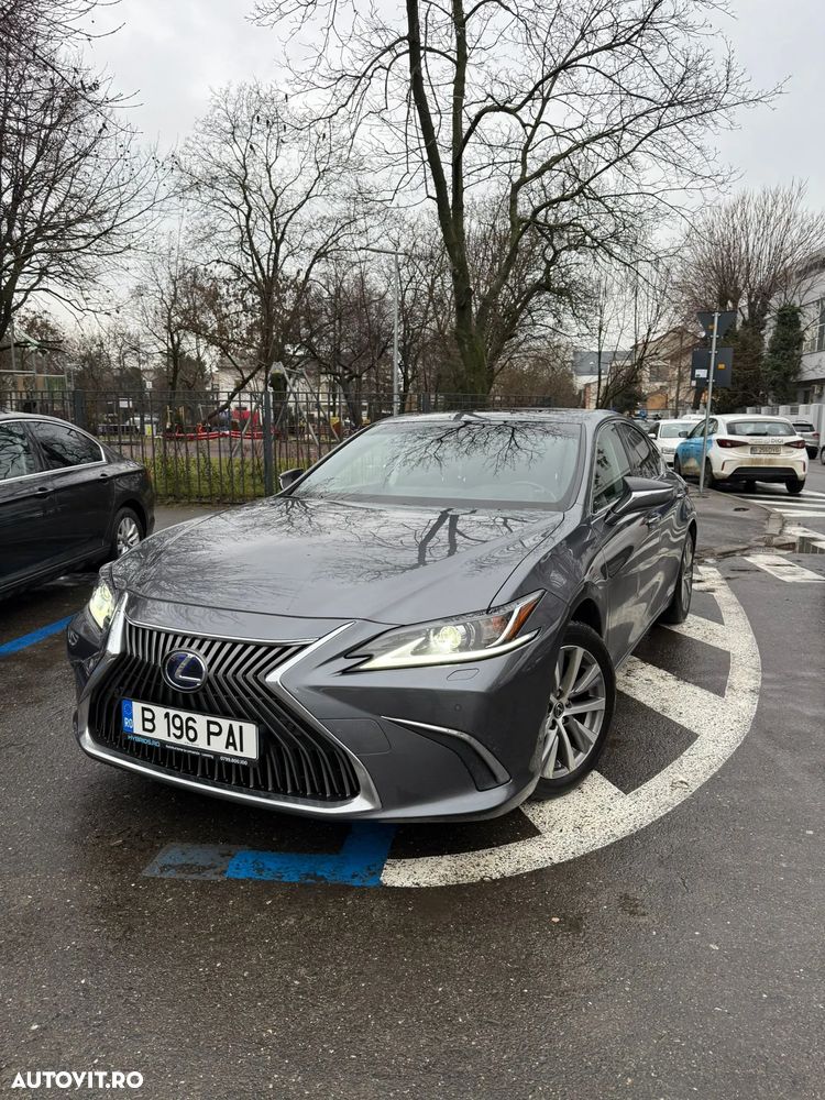 Lexus Seria ES 300h Business Edition - 1