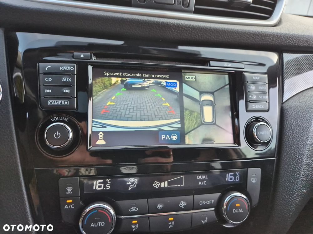 Nissan X-Trail 1.6 DCi Tekna 2WD EU6 - 38