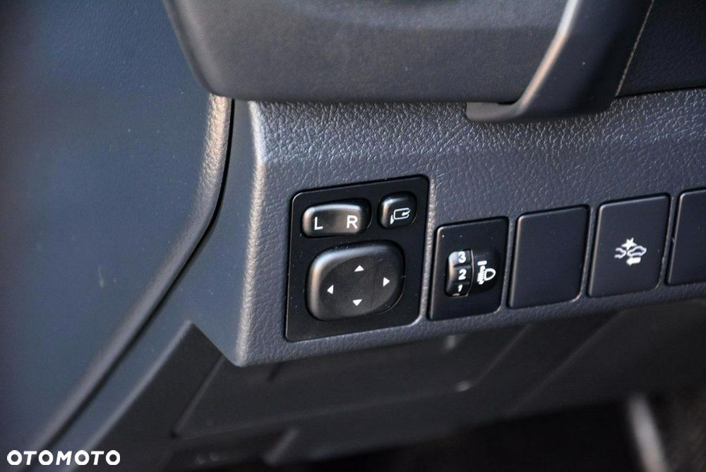 Toyota Auris Hybrid 135 Premium - 33