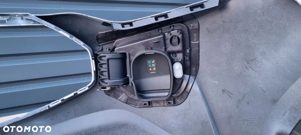 FORD TRANSIT E-TRANSIT CUSTOM II 2023- Zderzak przód oryginał MB431 - 9