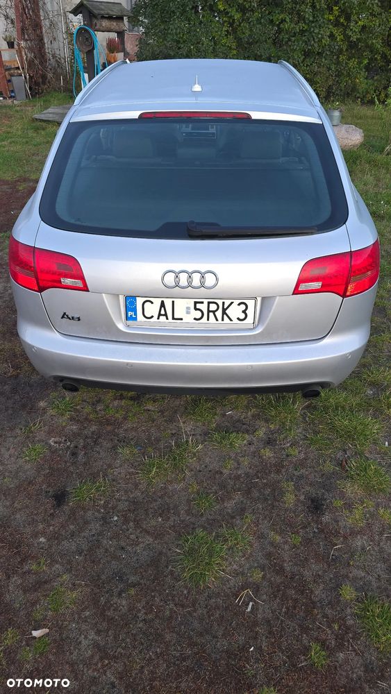 Audi A6 - 4