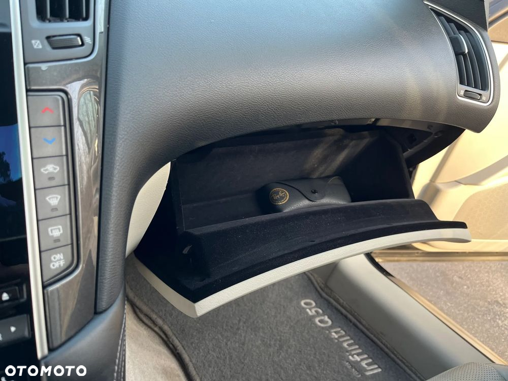 Infiniti Q50 2.2d Premium - 21