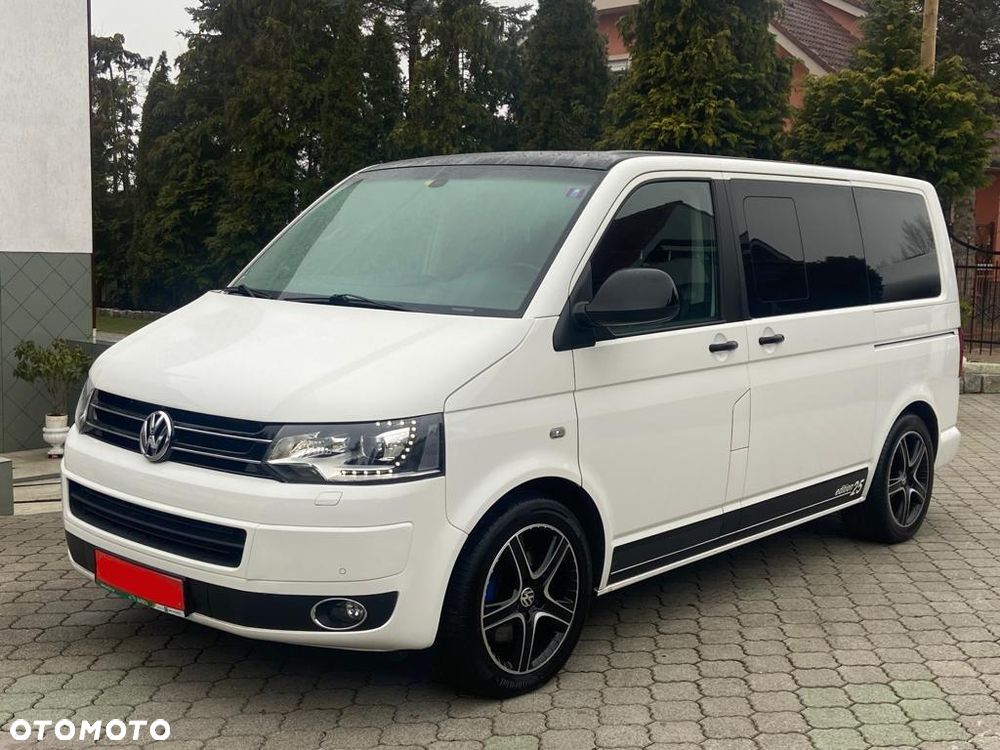 Volkswagen Multivan - 2