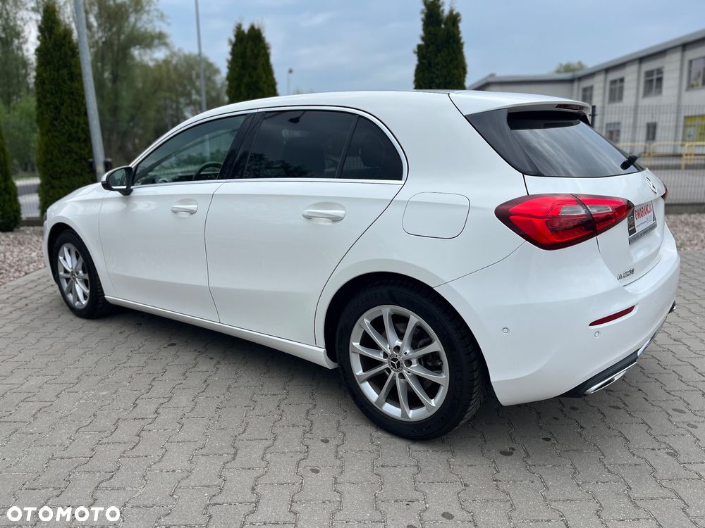 Mercedes-Benz Klasa A 220 7G-DCT Progressive - 13