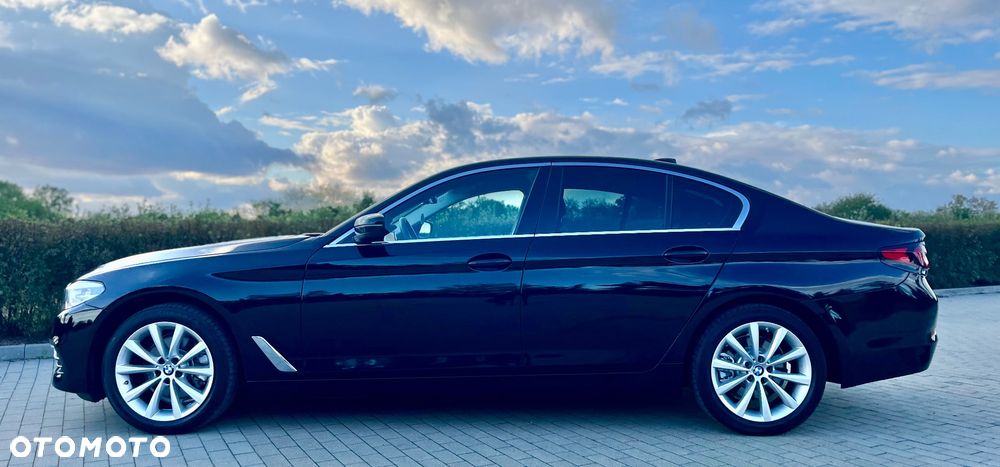 BMW Seria 5 518d - 39