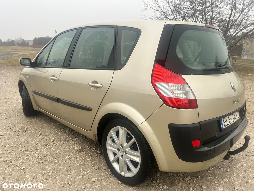 Renault Scenic 1.6 16V Confort Expression - 15