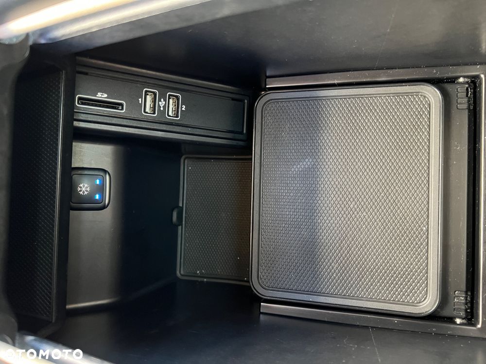 Mercedes-Benz Klasa V 250 (BlueTEC) d Avantgarde 7G-Tronic (d³ugi) - 33