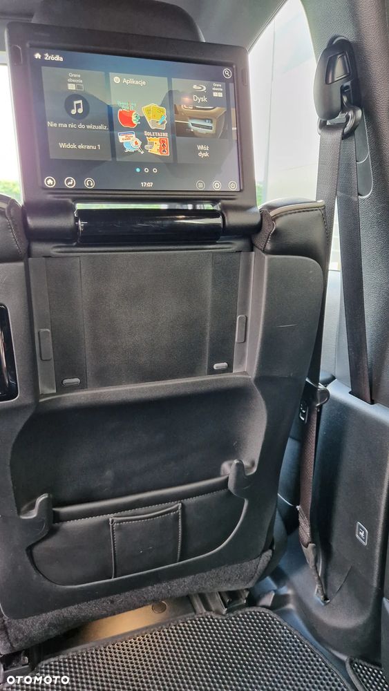 Chrysler Pacifica - 29