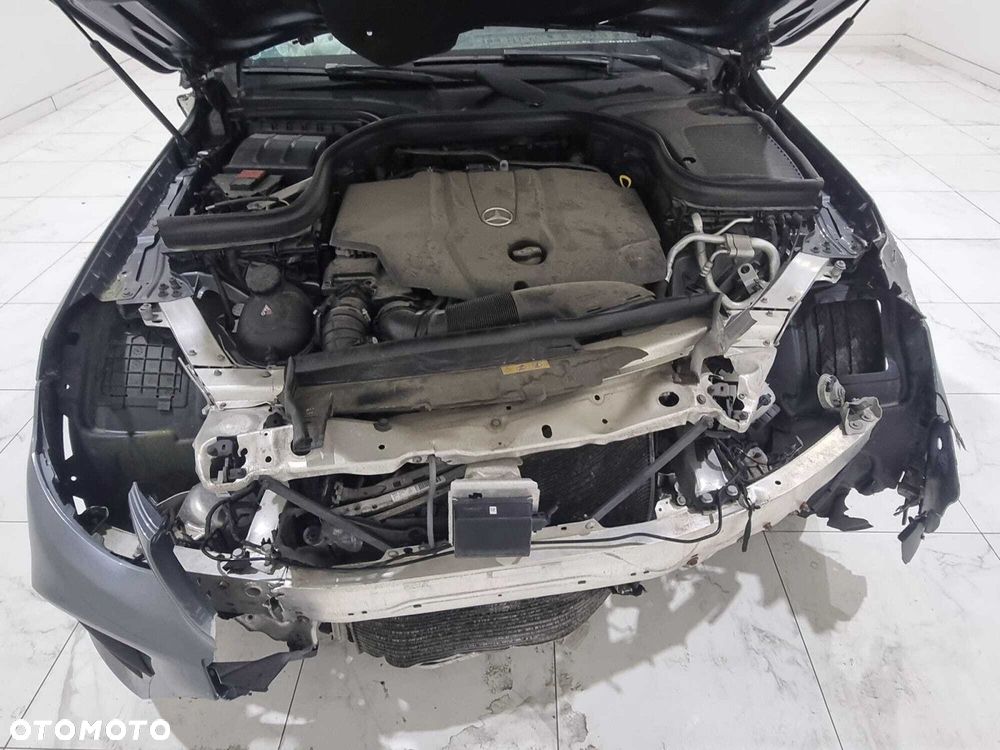 Mercedes-Benz GLC - 25