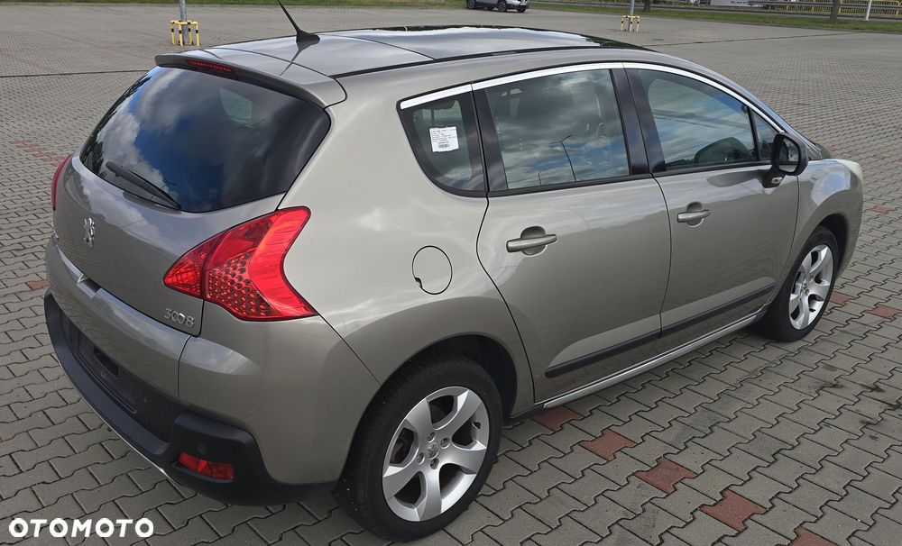 Peugeot 3008 - 11