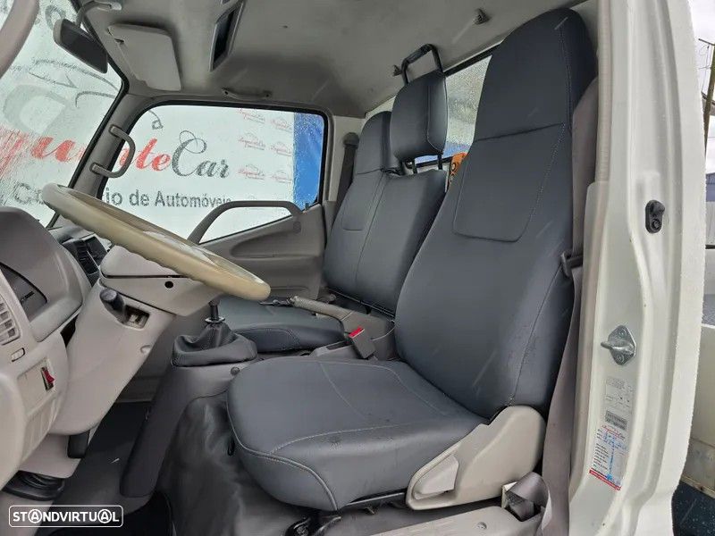 Toyota Dyna 3.0 D-4D M CS 35.25 - 12