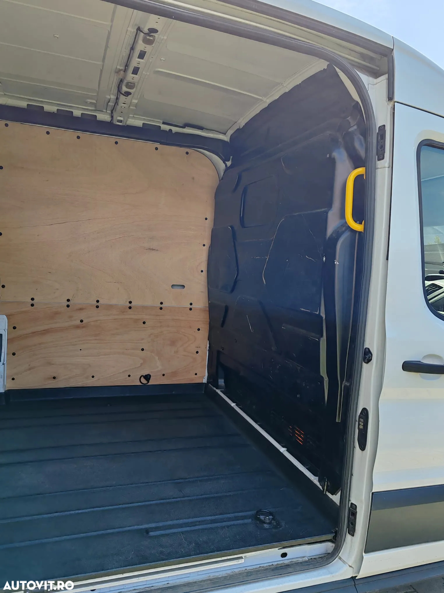Ford TRANSIT VAN 350 L2H2 Base 2.0TDCi 130CP DPF - 2017 - 12
