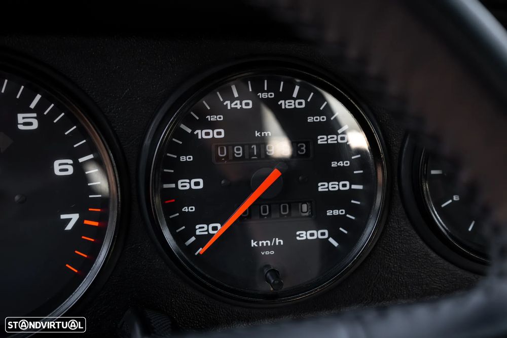 Porsche 911 (964) Coupé 3.6 RS - 22