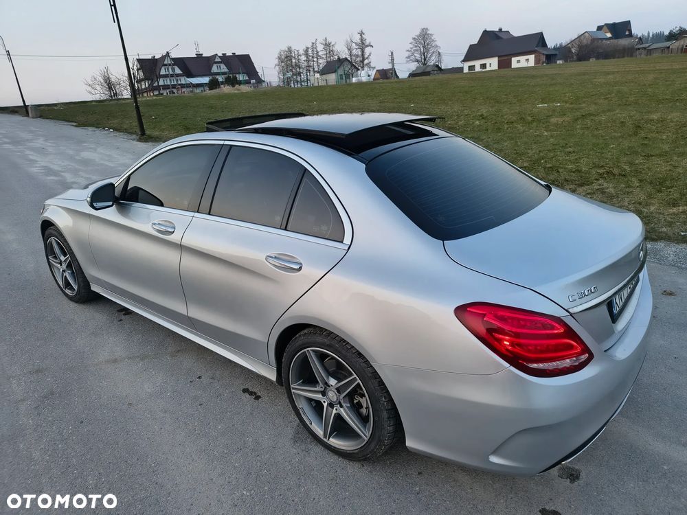Mercedes-Benz Klasa C 300 7G-TRONIC AMG Line - 8