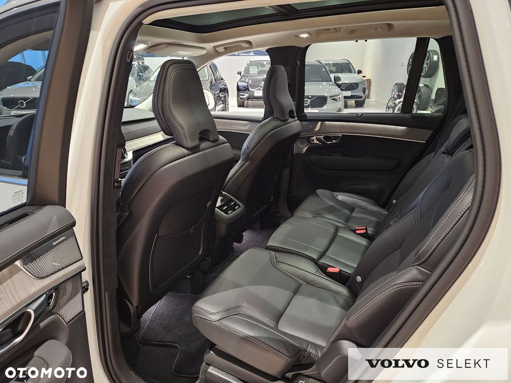 Volvo XC 90 - 28