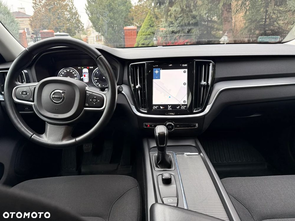 Volvo V60 D3 Momentum - 14