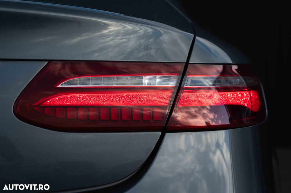 Mercedes-Benz E 350 d 4Matic Coupe 9G-TRONIC AMG Line - 11