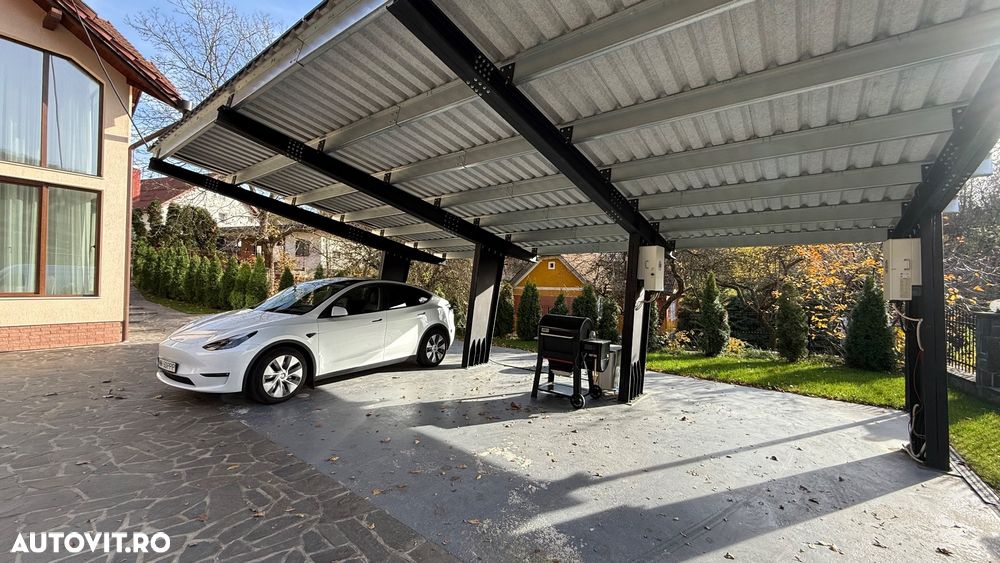 Tesla Model Y AWD Performance - 4