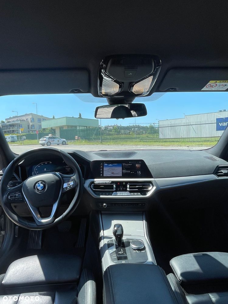 BMW Seria 3 330e Advantage - 19