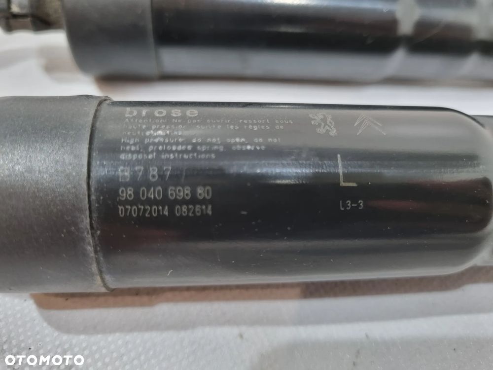 CITROEN C4 PICASSO SIŁOWNIK KLAPY BAGAŻNIKA ELEKTRYCZNY LEWY PRAWY 9804067980 9804069880 - 5