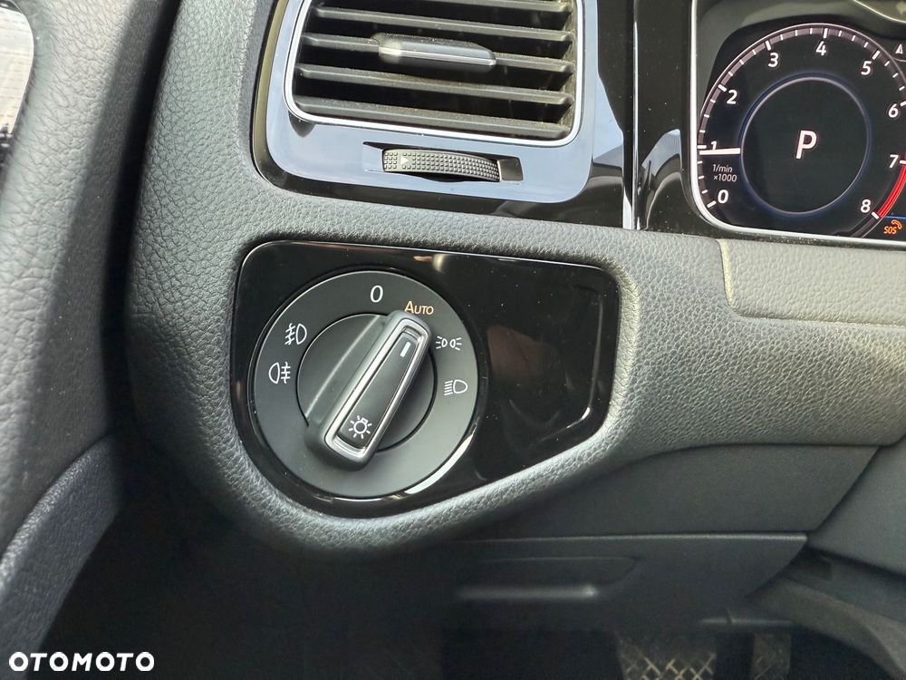 Volkswagen Golf 1.5 TSI ACT OPF DSG Highline - 31